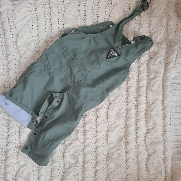 Oshkosh B'gosh overalls 12 mos - Picture 3 of 3